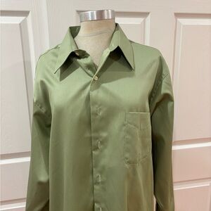 Geoffrey Beene Green Dress Shirt Classic Style